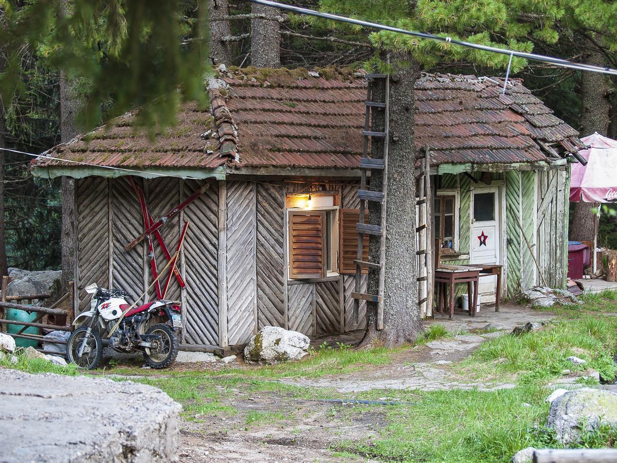 Lovna Hut Panichishte Exterior foto